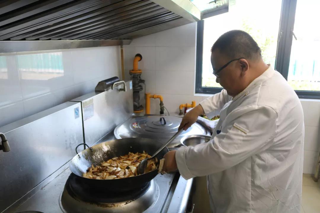 中国·yl88858(永利)集团官网-Green Moving Future